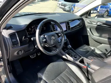 SKODA Kodiaq 2.0 TDI L&K 4x4  LED Navi AHK ACC Pano SH