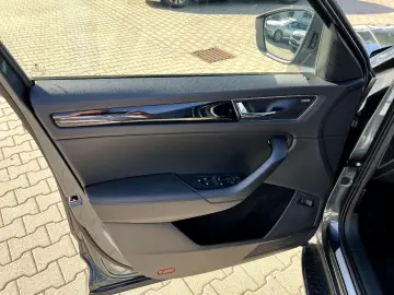 SKODA Kodiaq 2.0 TDI L&K 4x4  LED Navi AHK ACC Pano SH