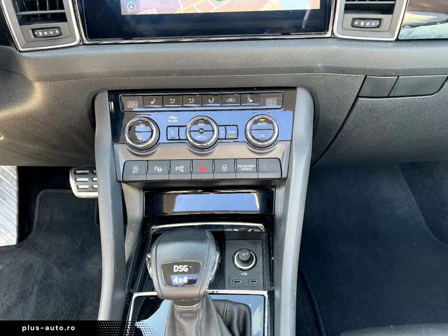 SKODA Kodiaq 2.0 TDI L&K 4x4  LED Navi AHK ACC Pano SH