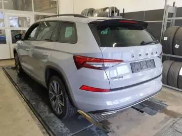 SKODA Kodiaq 2.0 TDI 4x4 Sportline  DSG STANDHEIZUNG
