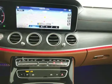 MERCEDES-BENZ E 400 d 4M AMG Line