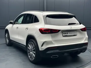 MERCEDES-BENZ GLA 200 d 4Matic AMG-Line