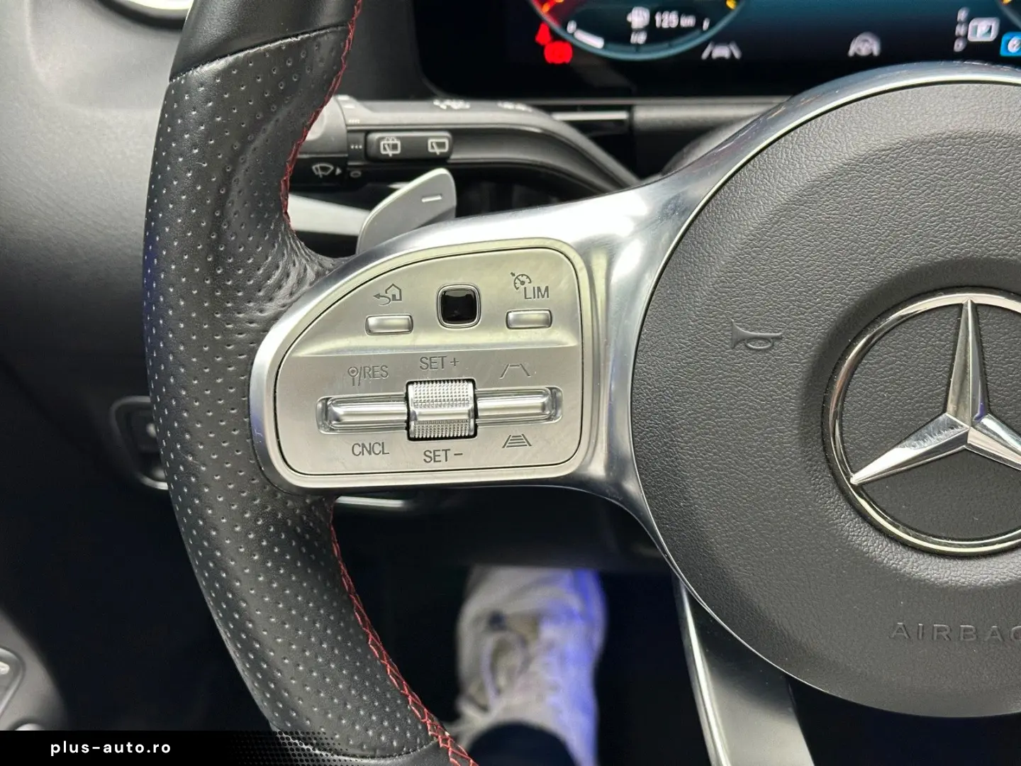 MERCEDES-BENZ GLA 200 d 4Matic AMG-Line
