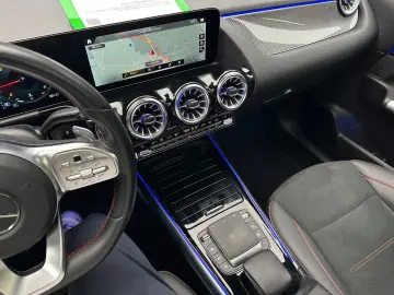 MERCEDES-BENZ GLA 200 d 4Matic AMG-Line