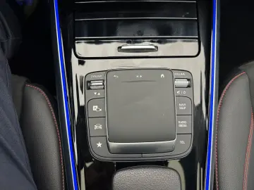 MERCEDES-BENZ GLA 200 d 4Matic AMG-Line
