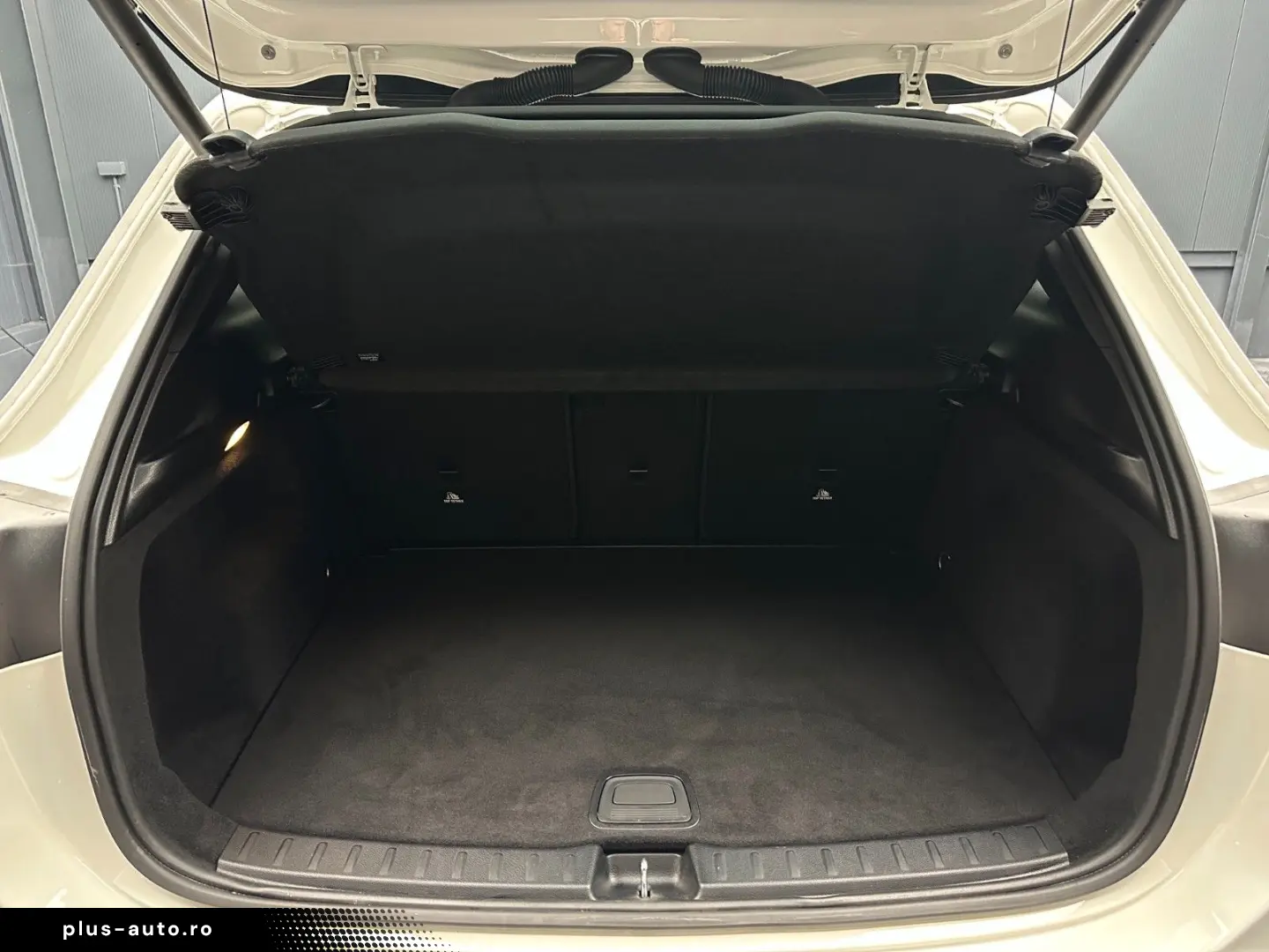 MERCEDES-BENZ GLA 200 d 4Matic AMG-Line