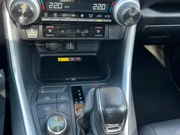 TOYOTA RAV 4 Plug-in Hybrid 4x4