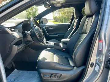 TOYOTA RAV 4 Plug-in Hybrid 4x4
