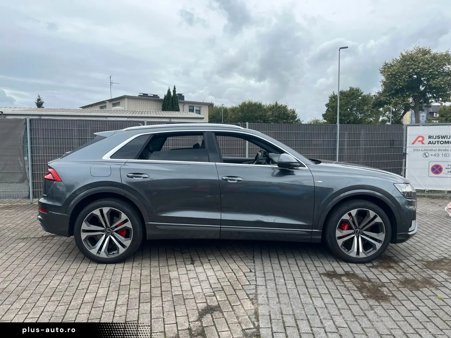 AUDI Q8 55 TFSI quattro