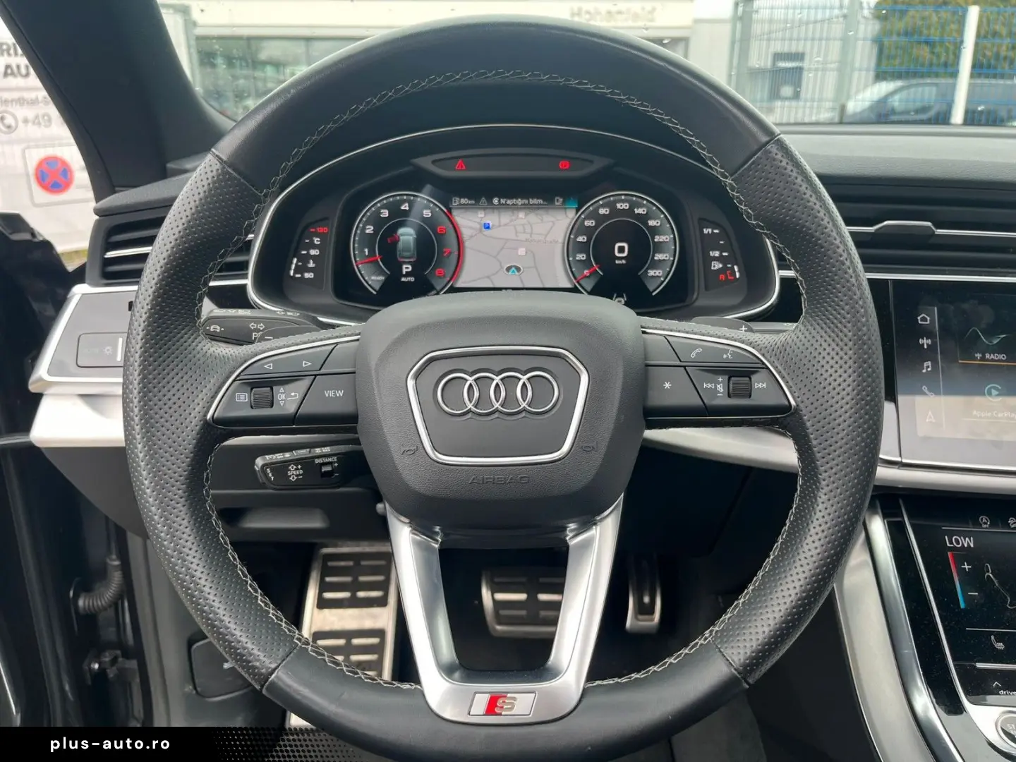AUDI Q8 55 TFSI quattro