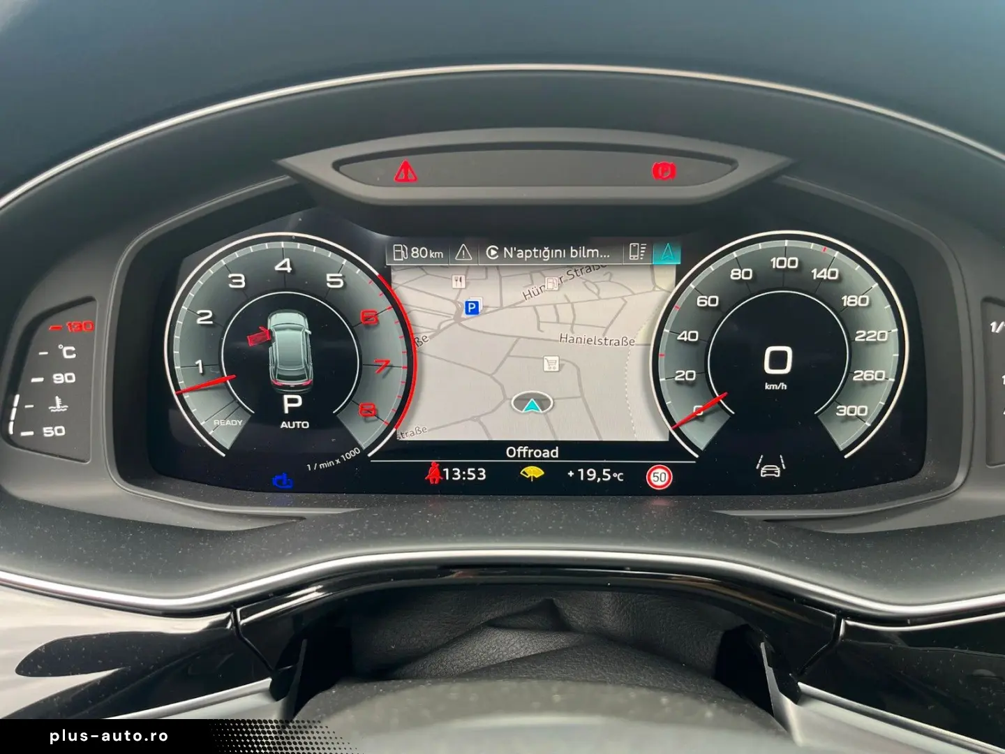 AUDI Q8 55 TFSI quattro