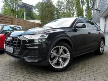 AUDI Q8 45 TDI quattro
