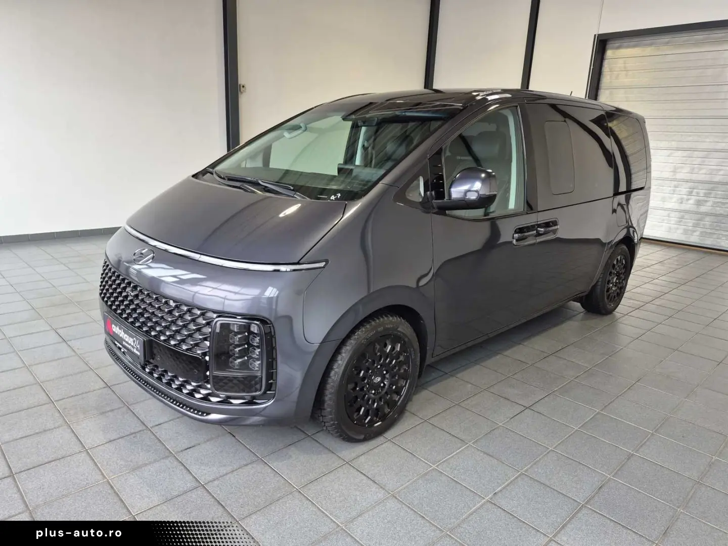HYUNDAI STARIA 2.2 CRDi Signature  4WD 7-Sitze ACC LED