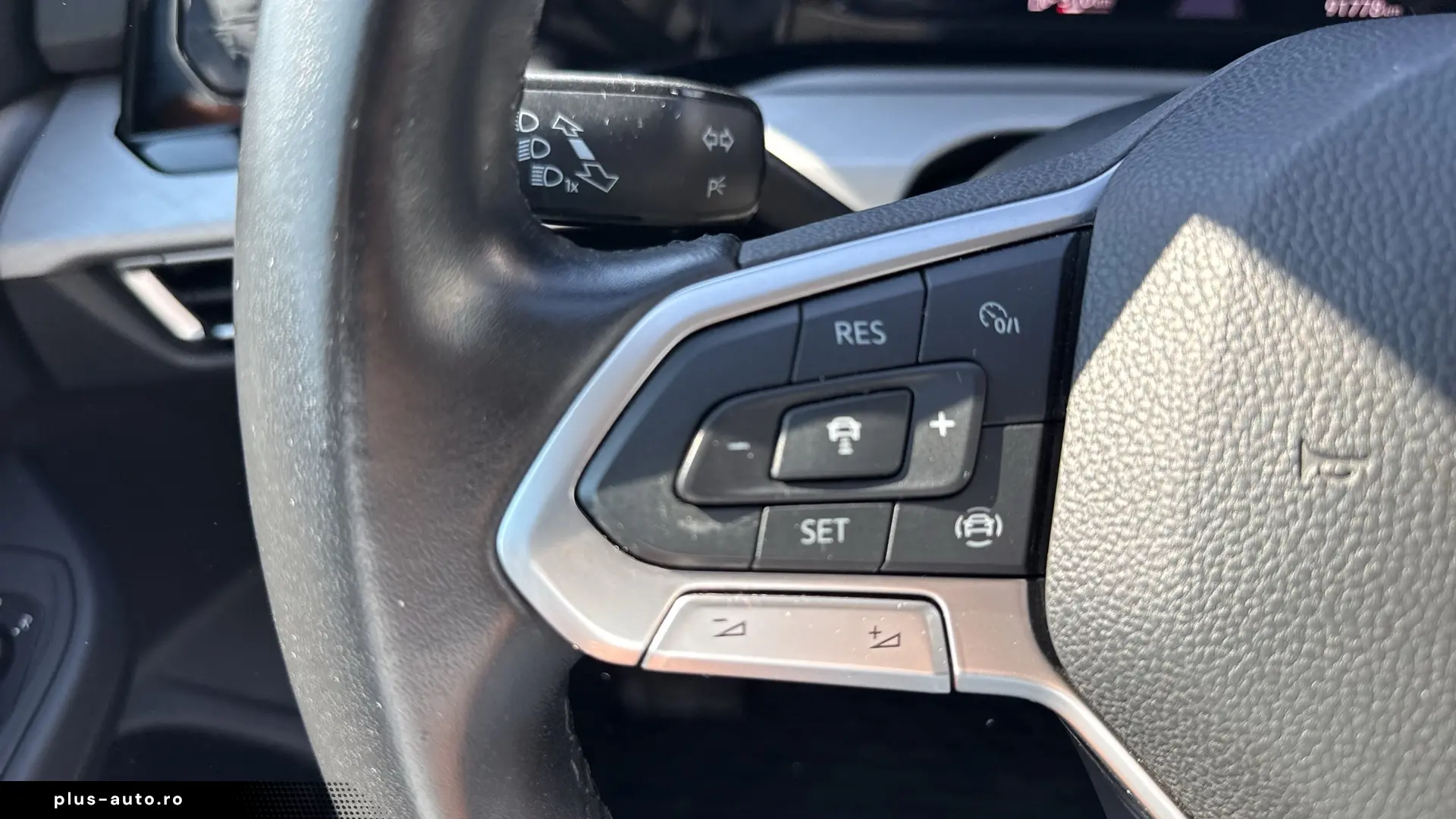 VW Golf Life 1.0 TSI