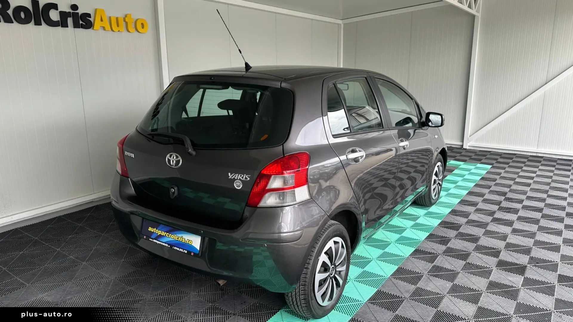 Toyota Yaris 1.4 Benzina 100 CP An 2011