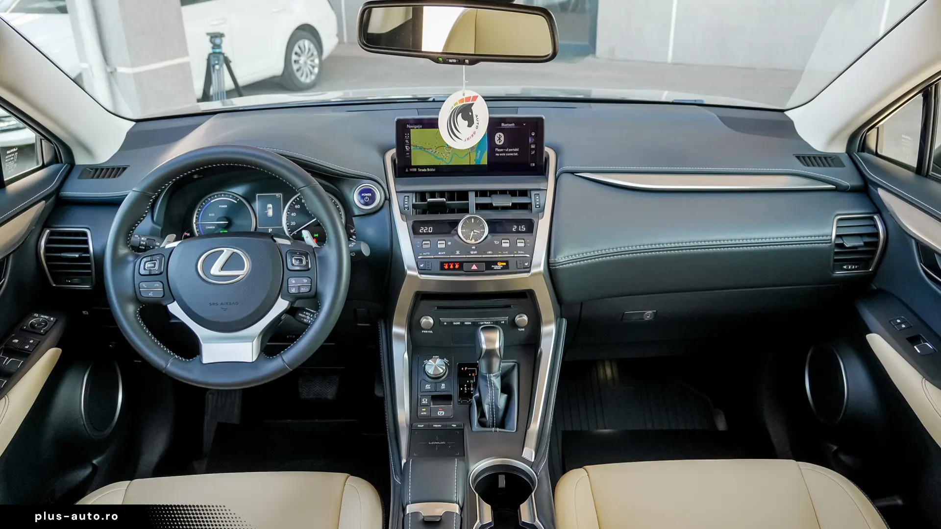 Lexus NX 300h