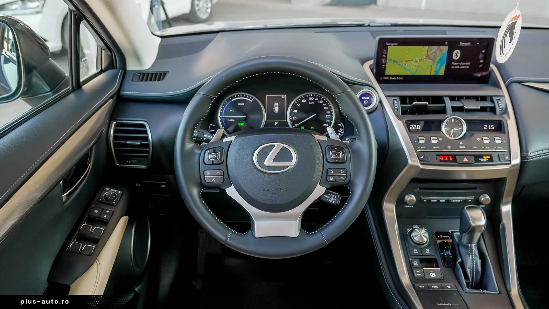 Lexus NX 300h
