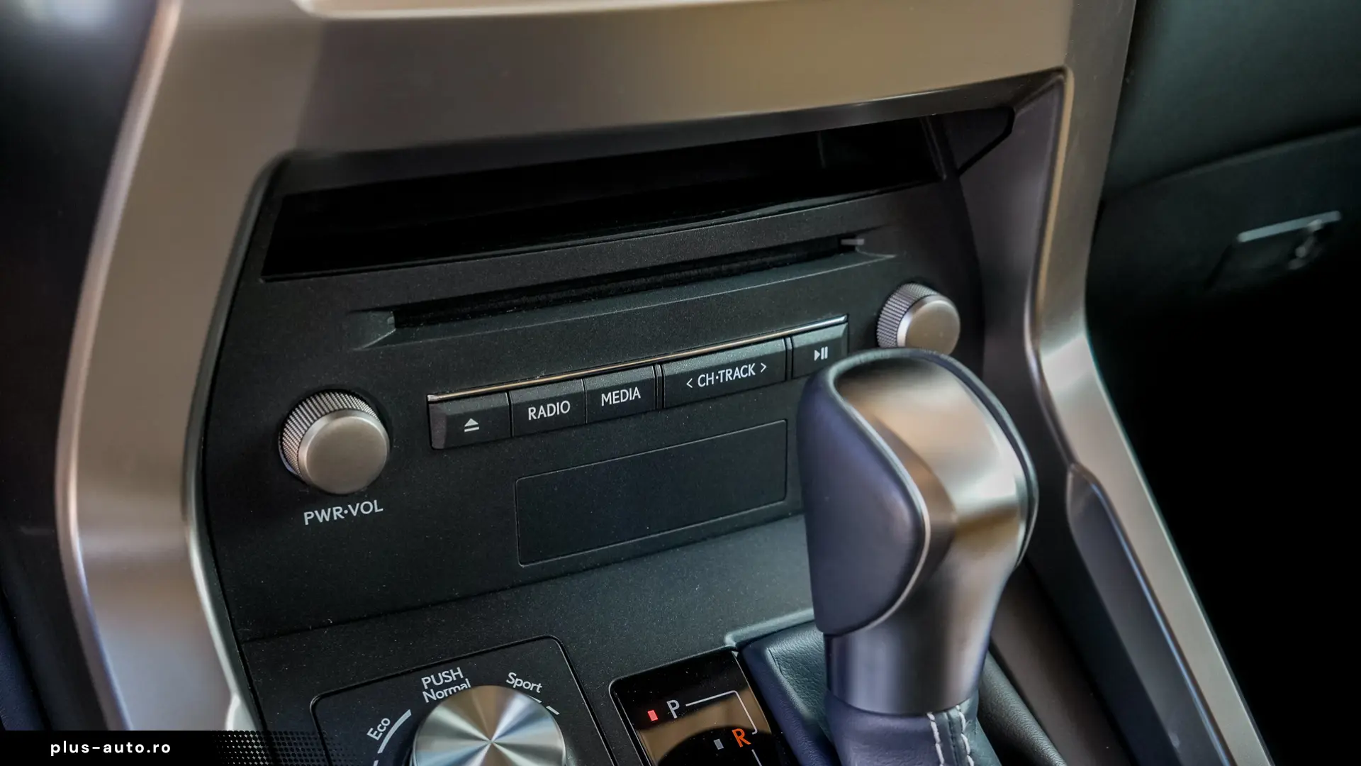Lexus NX 300h