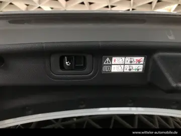 MERCEDES-BENZ C 300 d AMG Line