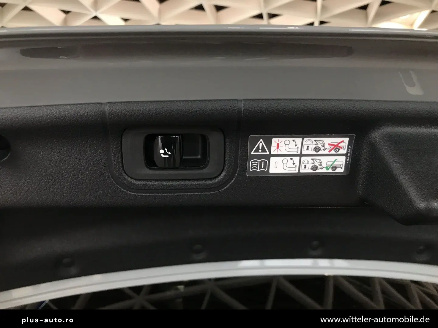 MERCEDES-BENZ C 300 d AMG Line