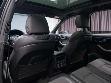 Audi Q7 55 TFSI; Garantie si Finantare