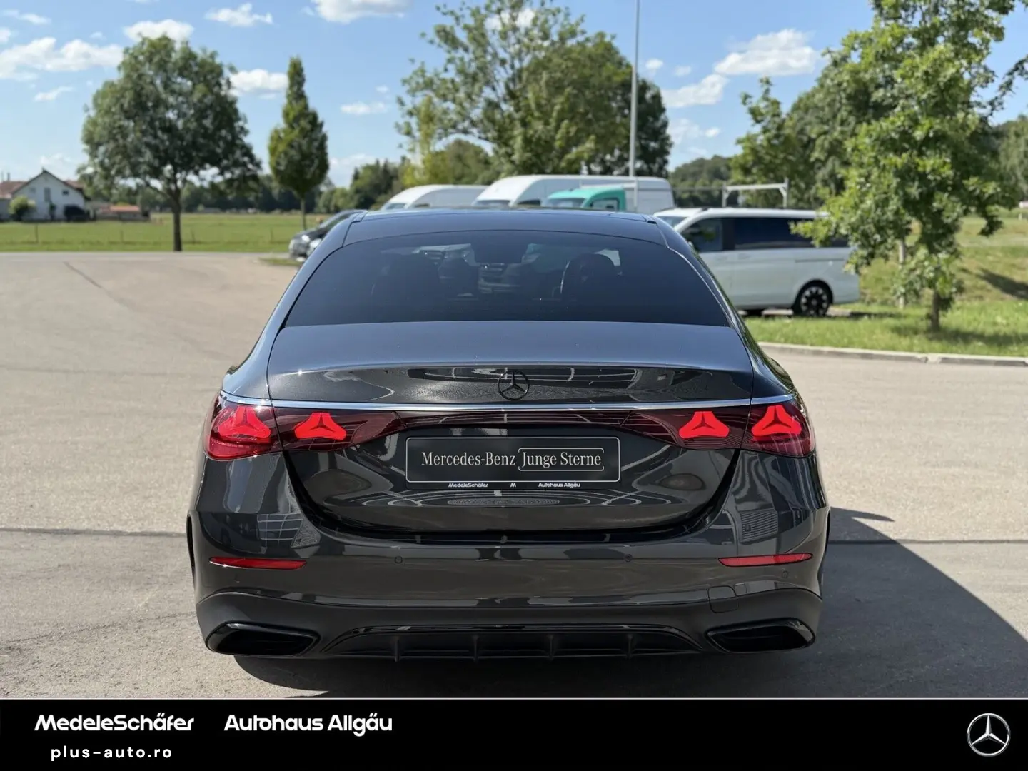 MERCEDES-BENZ E 220 d AMG Premium Night