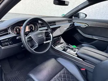 AUDI A8 55 TFSI quattro S Pano ACC B&O H.UP Soft