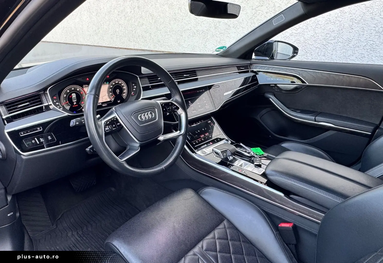 AUDI A8 55 TFSI quattro S Pano ACC B&O H.UP Soft