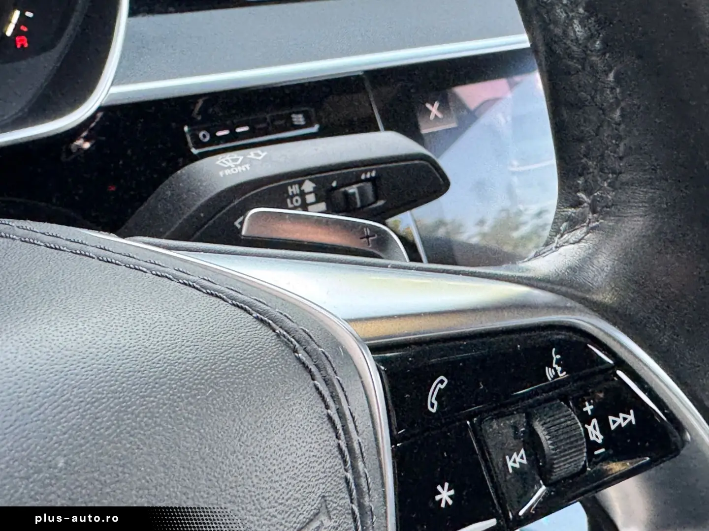 AUDI A8 55 TFSI quattro S Pano ACC B&O H.UP Soft