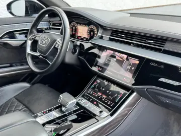 AUDI A8 55 TFSI quattro S Pano ACC B&O H.UP Soft