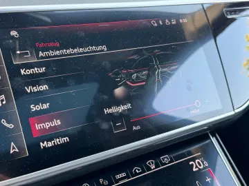 AUDI A8 55 TFSI quattro S Pano ACC B&O H.UP Soft