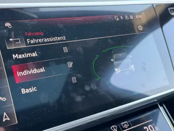AUDI A8 55 TFSI quattro S Pano ACC B&O H.UP Soft