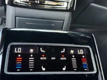AUDI A8 55 TFSI quattro S Pano ACC B&O H.UP Soft