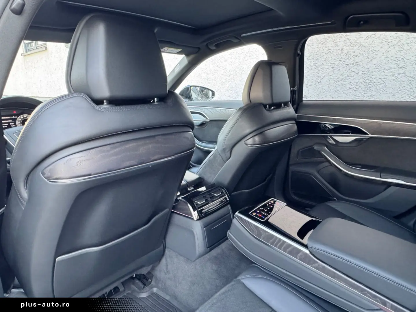 AUDI A8 55 TFSI quattro S Pano ACC B&O H.UP Soft