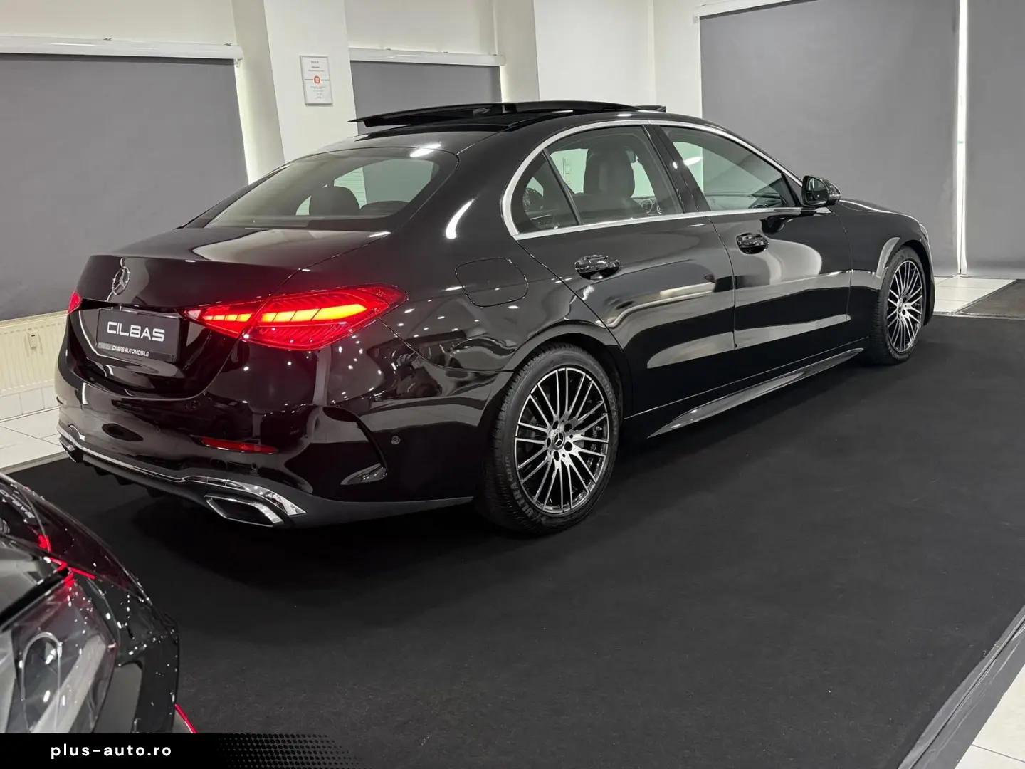 MERCEDES-BENZ C 300 4M 9G AMG-LINE