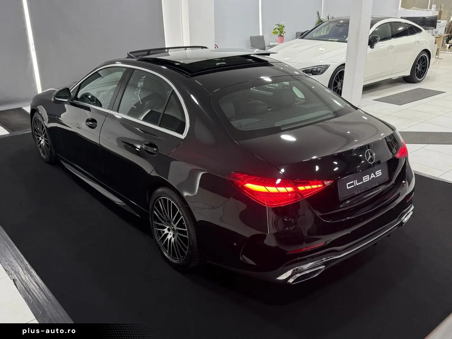 MERCEDES-BENZ C 300 4M 9G AMG-LINE