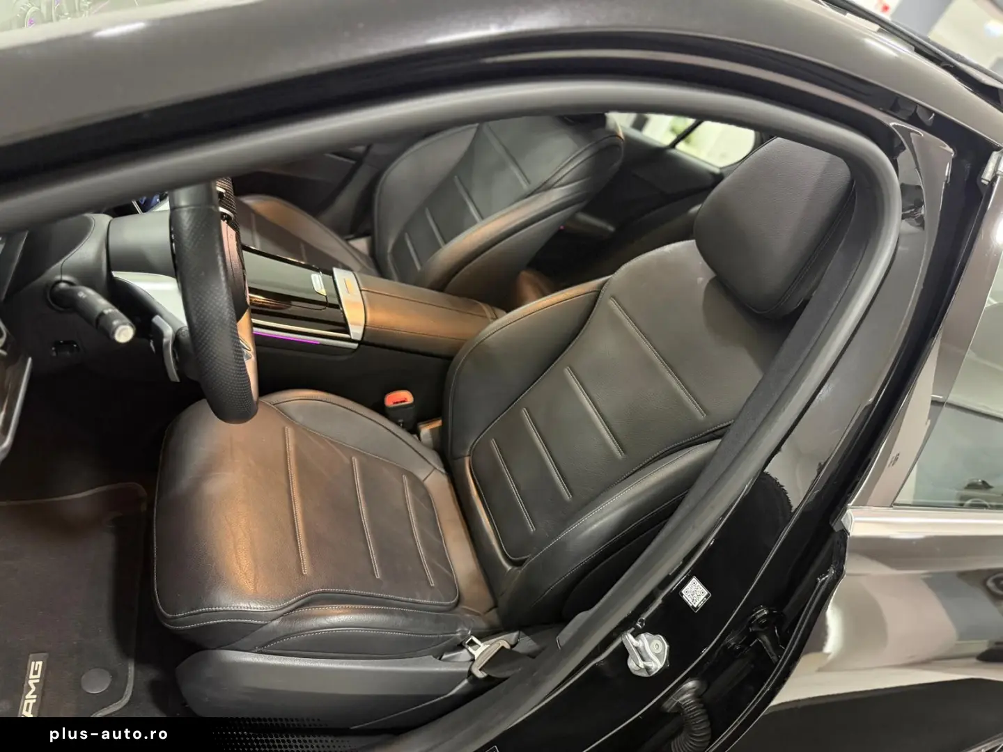 MERCEDES-BENZ C 300 4M 9G AMG-LINE