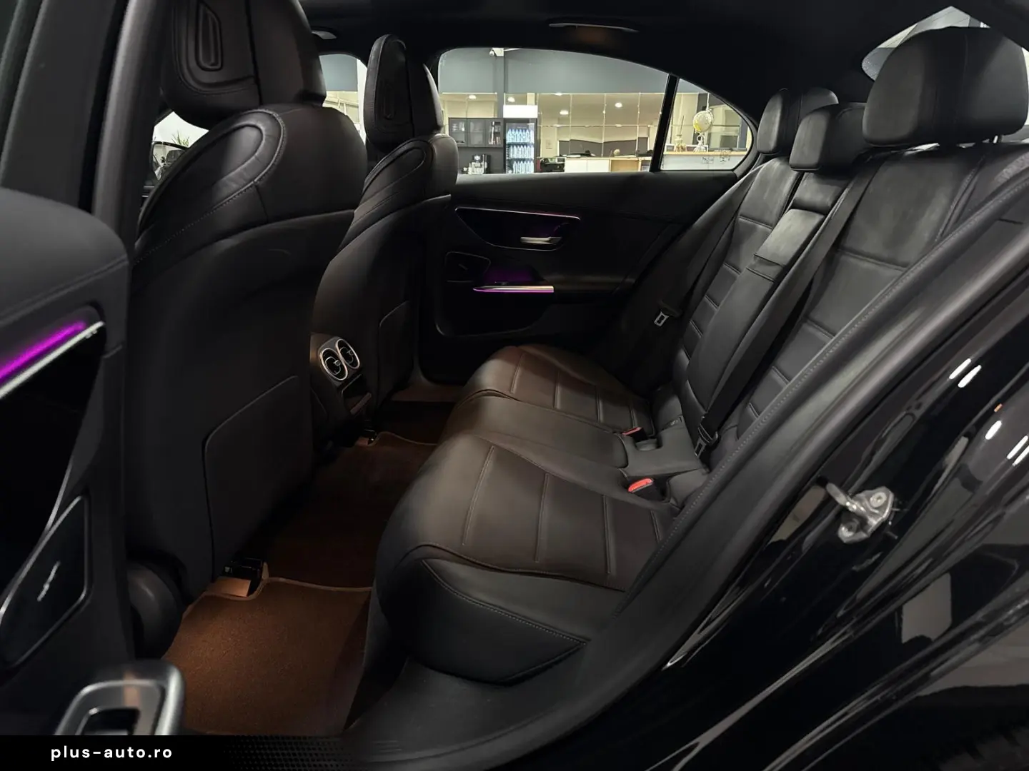 MERCEDES-BENZ C 300 4M 9G AMG-LINE