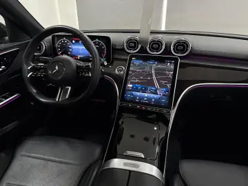 MERCEDES-BENZ C 300 4M 9G AMG-LINE