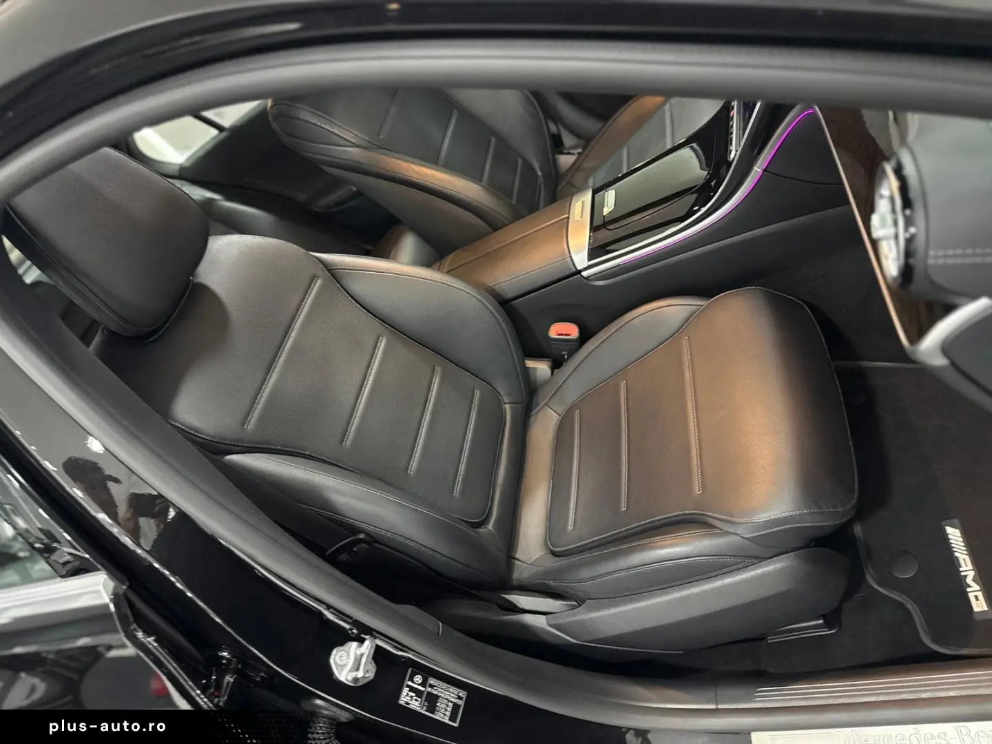 MERCEDES-BENZ C 300 4M 9G AMG-LINE