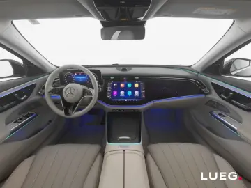 MERCEDES-BENZ E 220 d Exsclusive