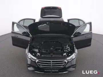 MERCEDES-BENZ E 220 d Exsclusive