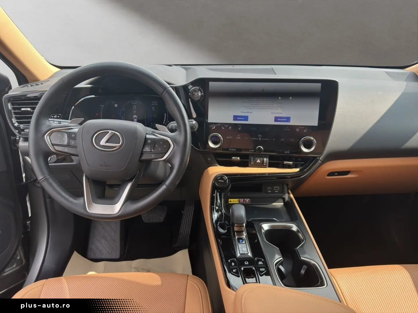 LEXUS NX 450h E-Four Pano Sitzbelüftung HUD