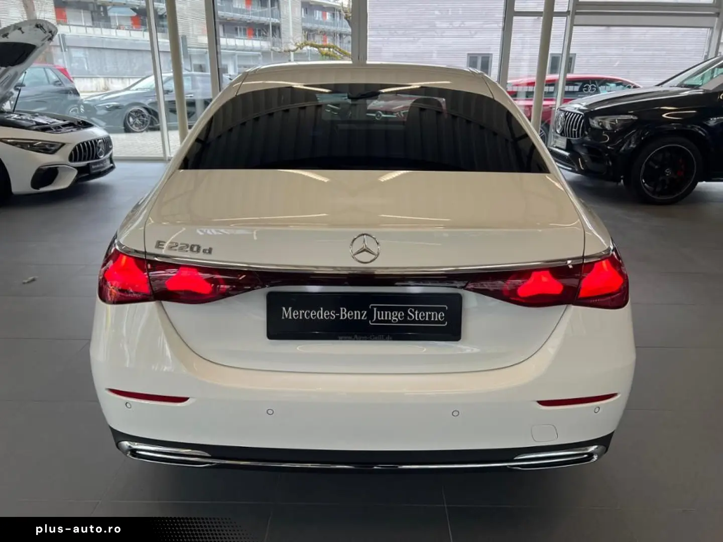MERCEDES-BENZ E 220 d Avantgarde