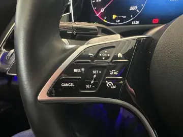 MERCEDES-BENZ E 220 d Avantgarde
