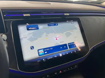 MERCEDES-BENZ E 220 d Avantgarde