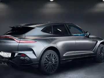 ASTON MARTIN DBX707 UVP 329.620€ Manchester City Vorbesitzer
