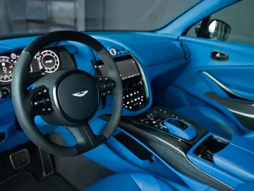 ASTON MARTIN DBX707 UVP 329.620€ Manchester City Vorbesitzer