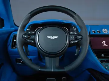 ASTON MARTIN DBX707 UVP 329.620€ Manchester City Vorbesitzer