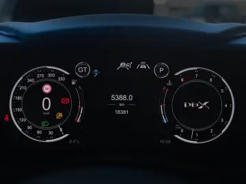 ASTON MARTIN DBX707 UVP 329.620€ Manchester City Vorbesitzer